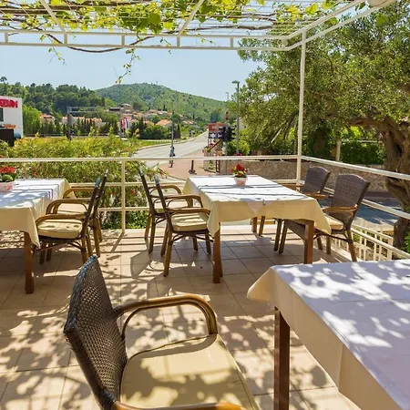 Pansion Costeria - Twin With Balcony And City View *